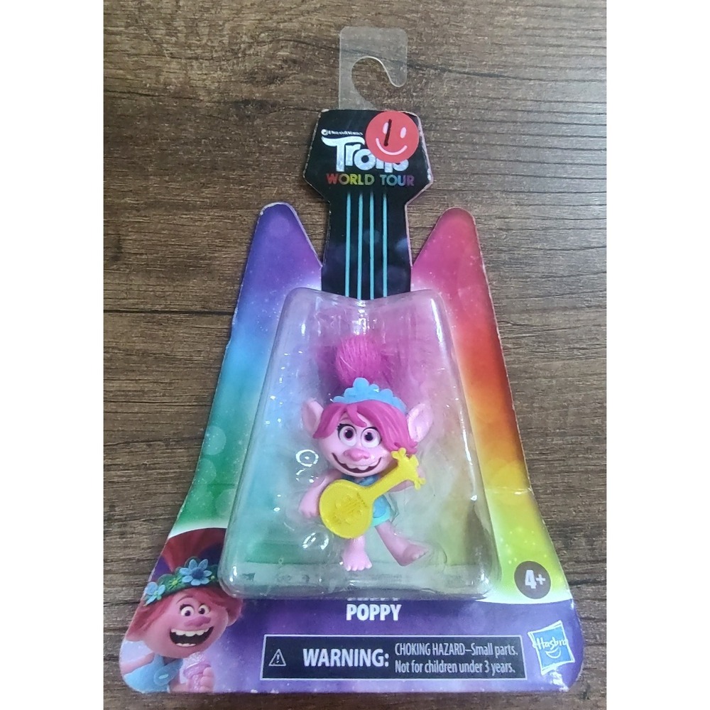TROLLS World Tour POPPY with Guitar Toy Figure A14